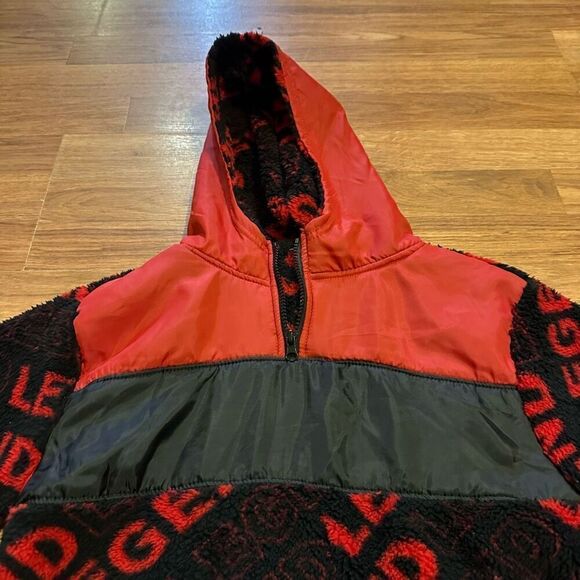 Quad Seven Red and Black Fleece Hooded Pullover | Boys Size 16/18 - Picture 5 of 9